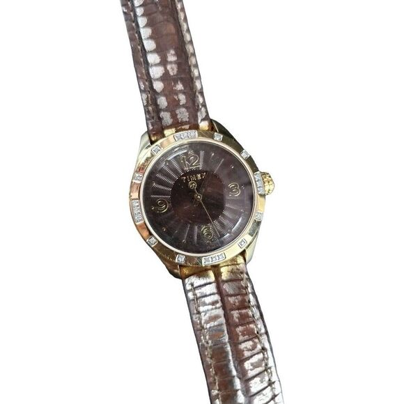 Vintage TIMEX Diamond Collection Black Face Stainless Steel Women's Watch - Picture 3 of 10